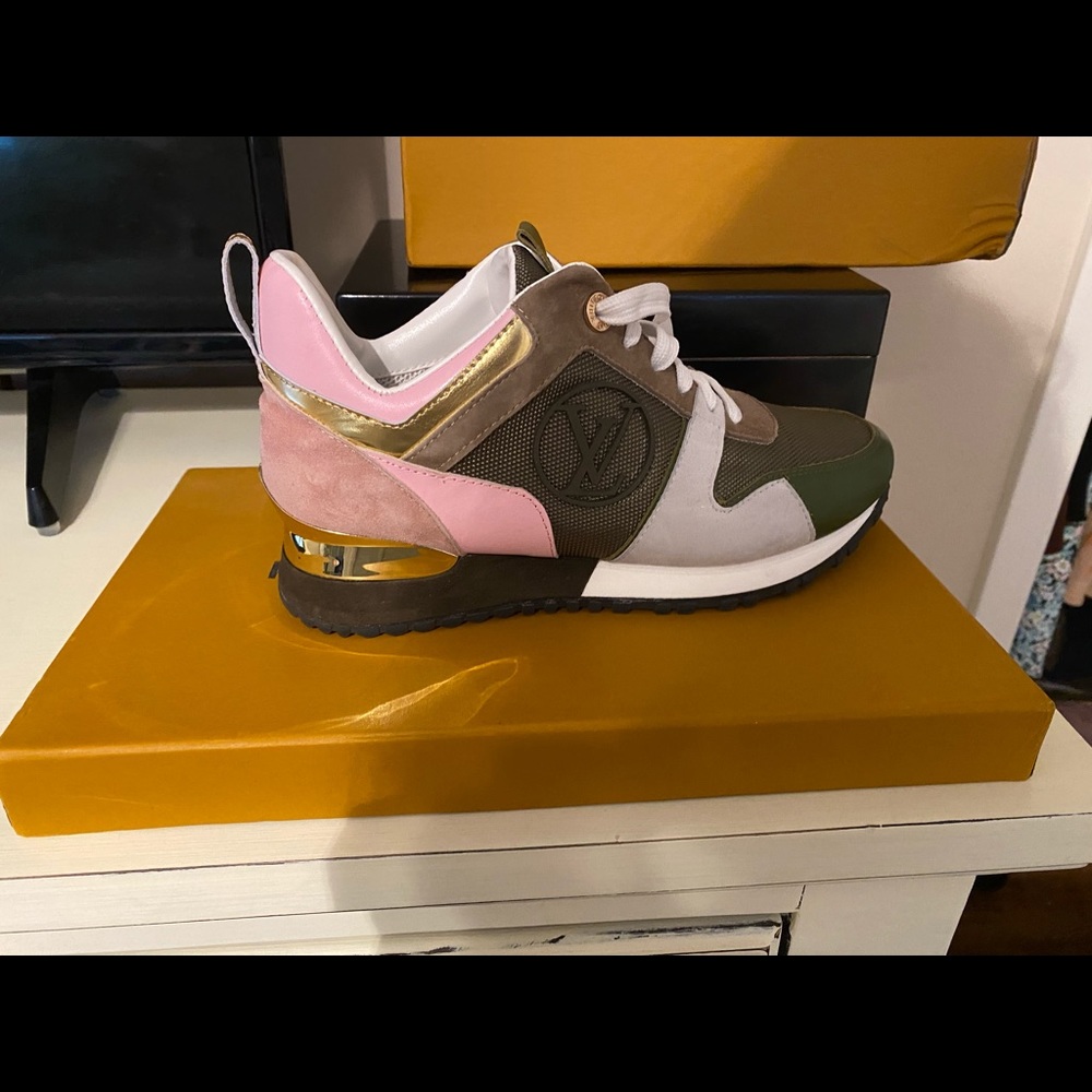 Women’s L. V. Sneakers